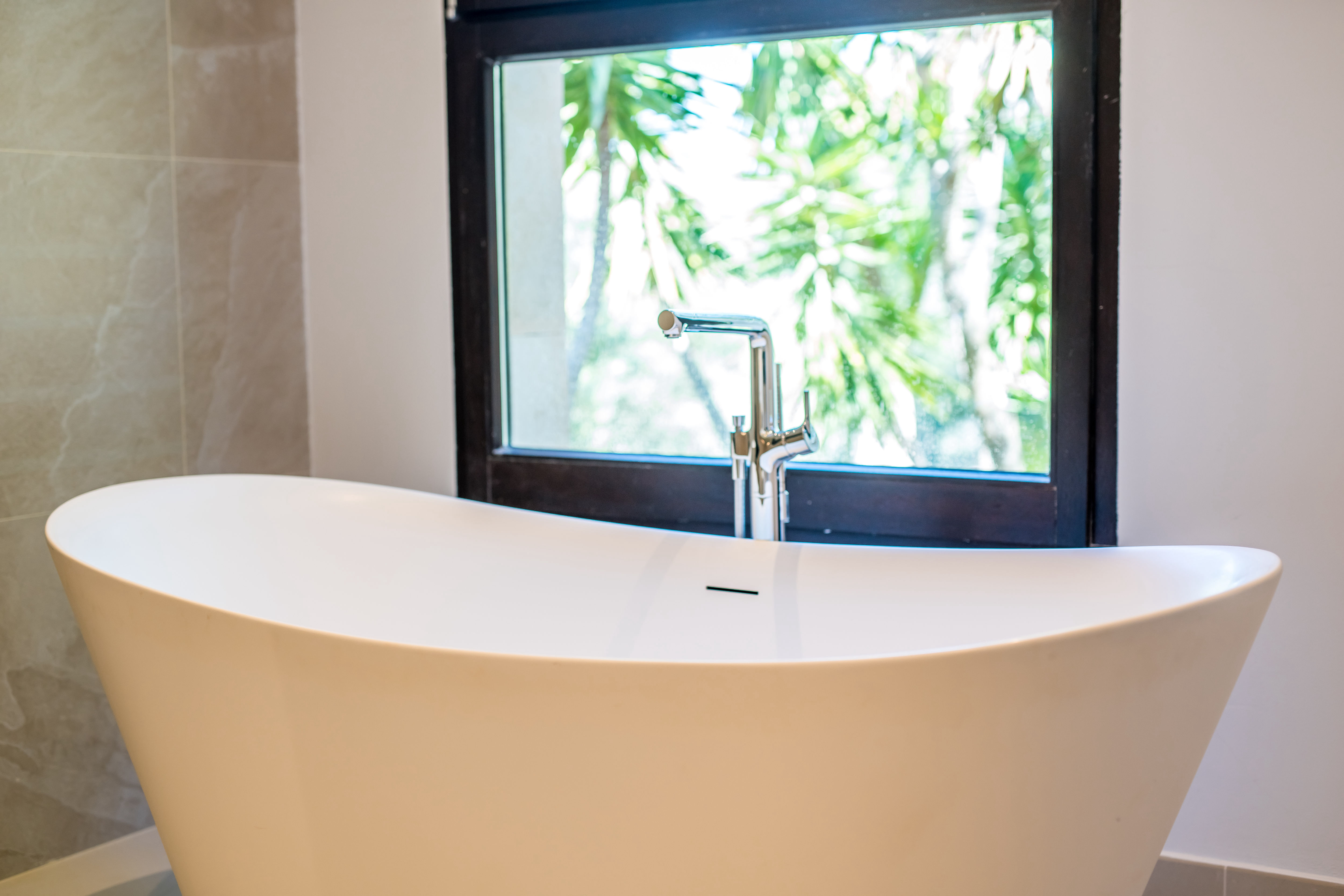 Bad1  Badewanne Bad       en suite         (Bad 1)